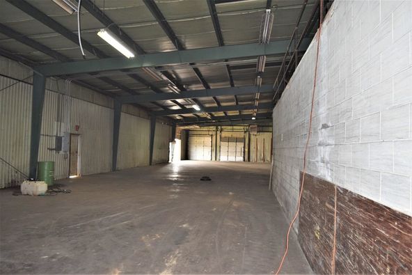 Crystal Lake: 2225 Highway 14 W, Autaugaville, AL 36003